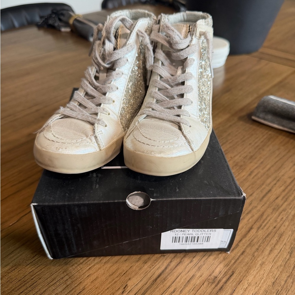 Stylish Gold High-Top Sneakers for Girls